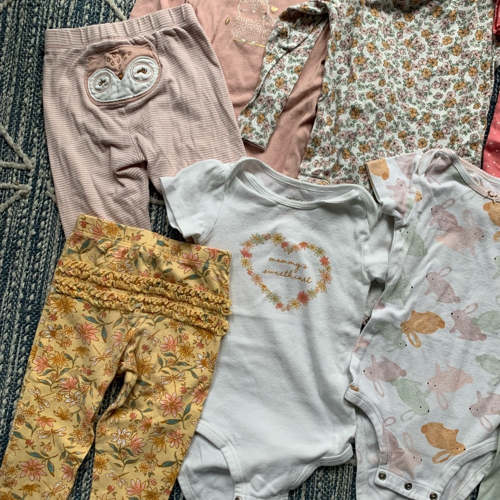 Carter’s Spring Clothing Bundle - Picture 2 of 11